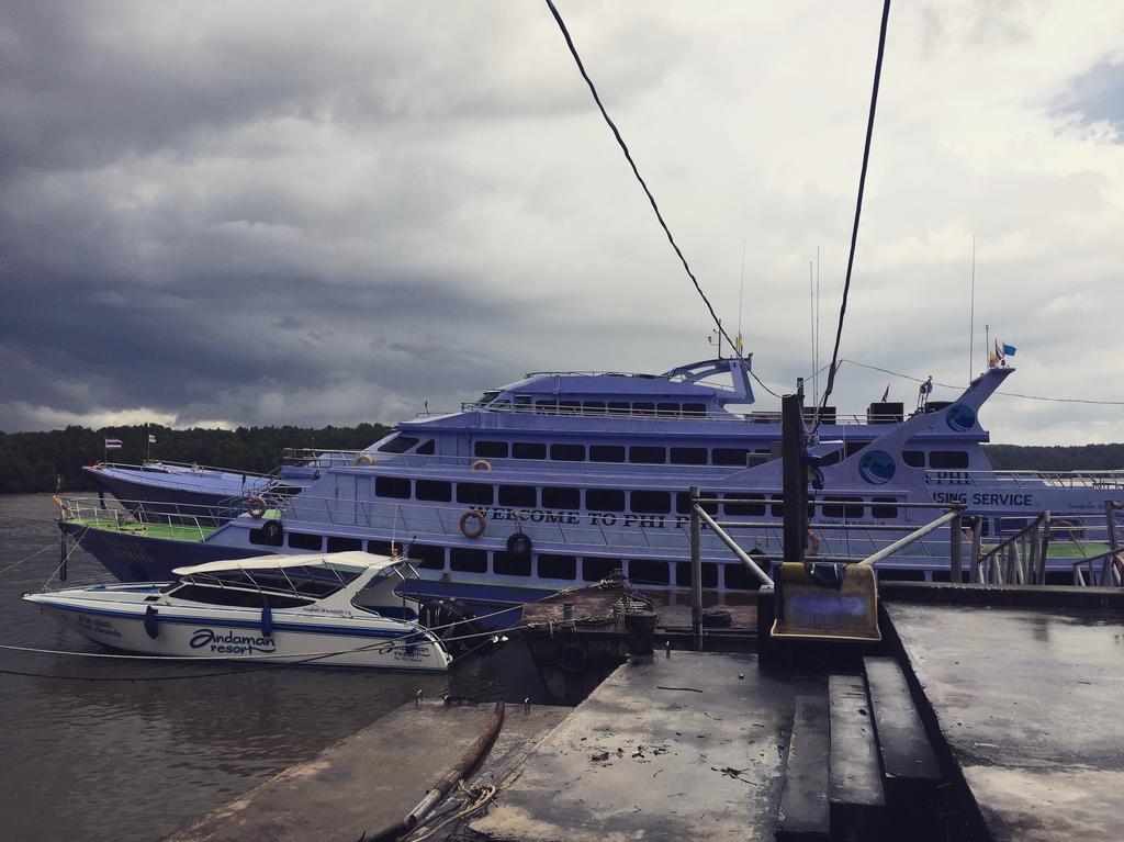 Krabi Marina Seaview Hotel Bagian luar foto