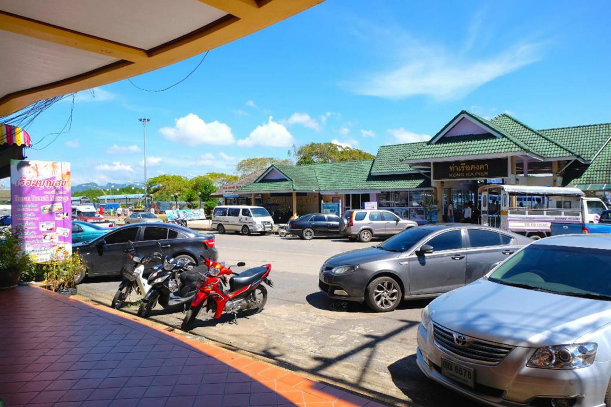 Krabi Marina Seaview Hotel Bagian luar foto